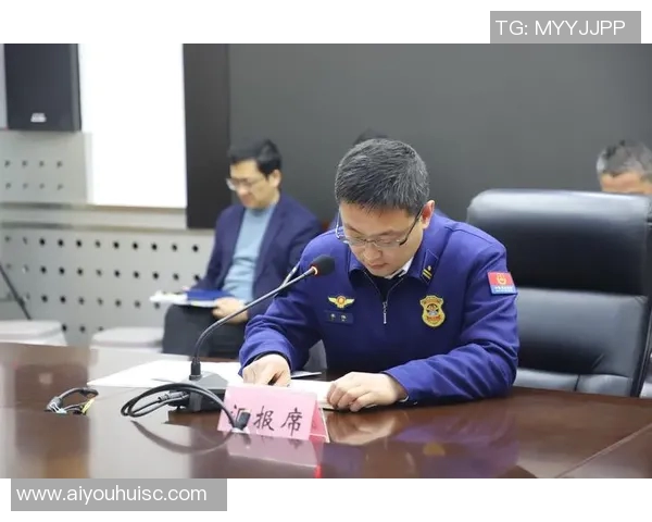 勇士与火箭精彩对决回放分析揭示比赛关键时刻与战术变化