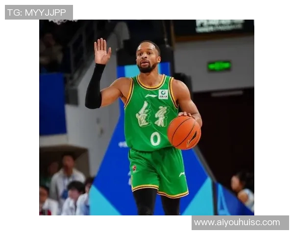 辽宁男篮与广东队激战正酣谁将赢得这场精彩对决的胜利 辽宁男篮与广东队激战正酣谁将赢得这场精彩对决的胜利